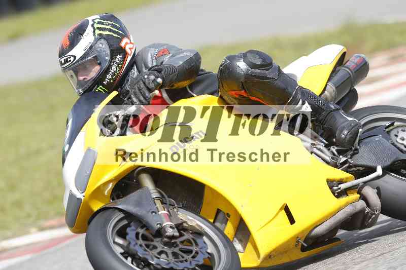 /14 25.04.2024 TZ Motorsport Training ADR/Gruppe gruen/2